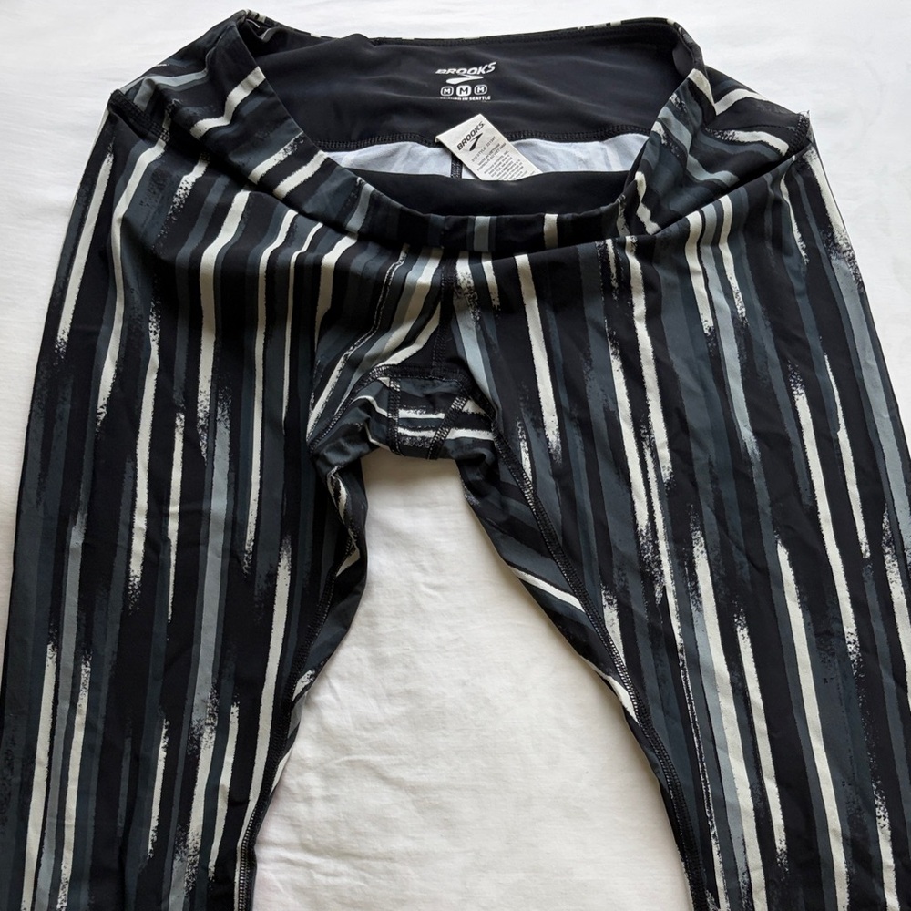Brooks Black and Gray Striped Running Tights